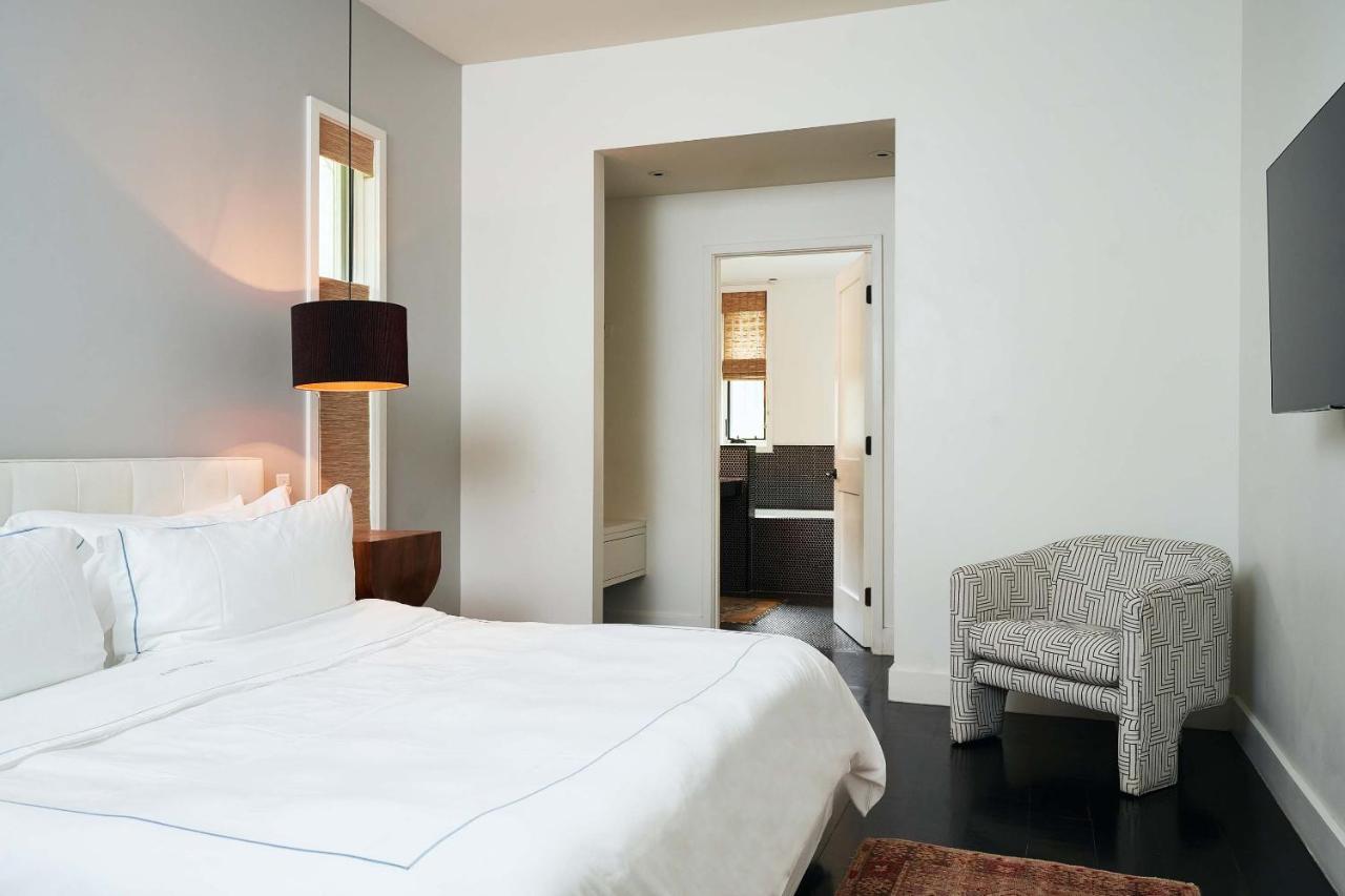 Hotel Saint Cecilia Austin Bagian luar foto