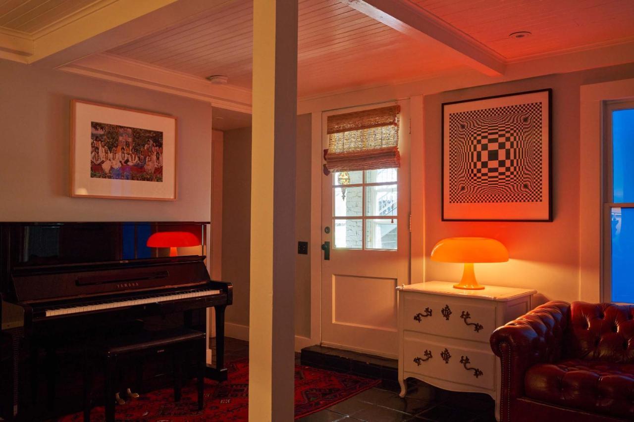 Hotel Saint Cecilia Austin Bagian luar foto