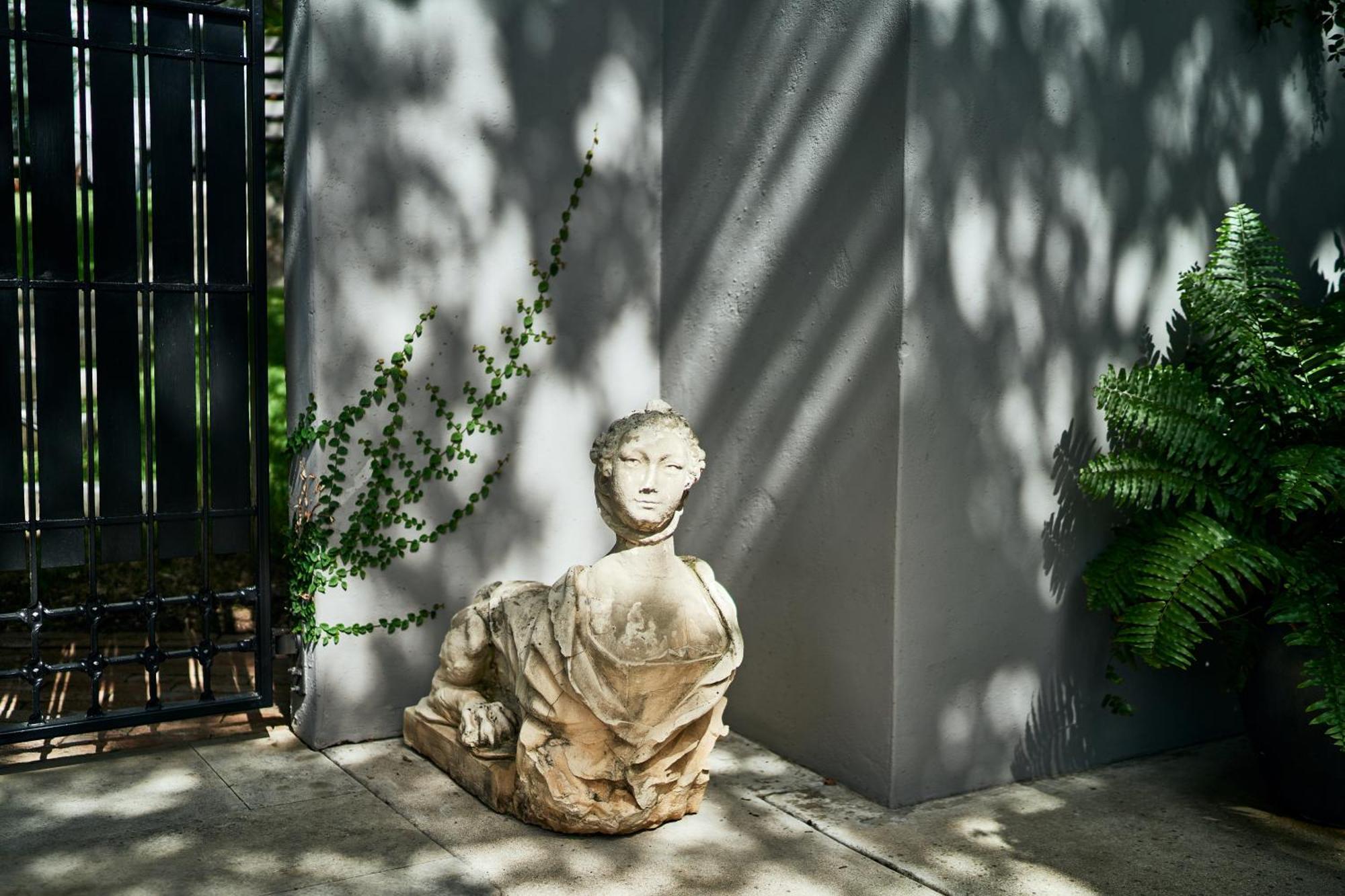 Hotel Saint Cecilia Austin Bagian luar foto